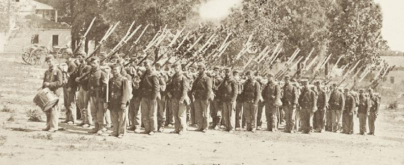 Fabulous, Superb & Historical Service Issue 1856-8 Two Band Enfield Yataghan Sword Bayonet Used With P1853 Enfield Rifles In The Indian Mutiny, The Opium War in China, The American Civil War, 1861-65 & The Japanese Boshin War & The Satsuma Rebellion — image 8