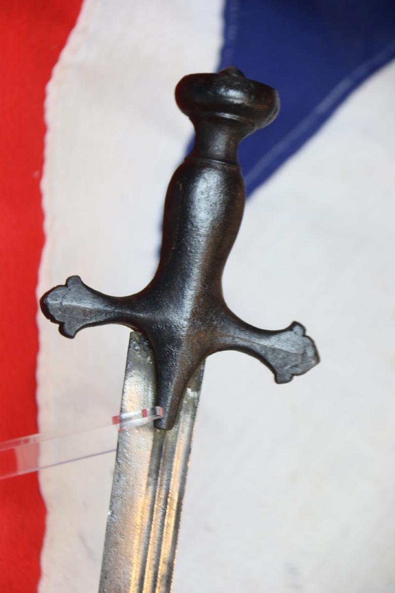 Historical 17th-18th Century Indian Tulwar Sword From the Siege and Relief Of Lucknow. Battle Trophy of Irish Captain Of the 32nd Foot, Capt. H.G.Browne From a Collection Swords From The Battles & Defence. Sword With Dozens Of Hand To Hand Combat Cuts — image 7