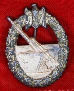 A Very Good Original, WW2, Kriegsmarine Coastal Artillery Combat Badge …