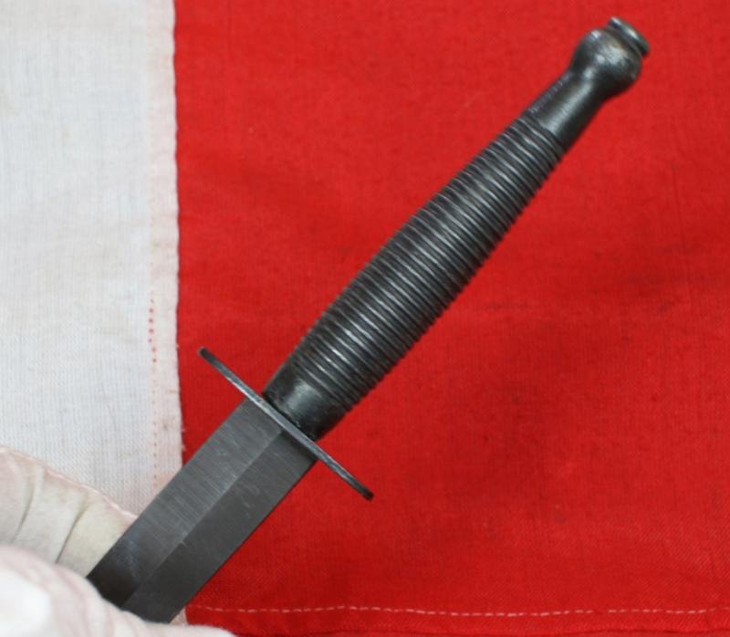 Falklands To Gulf War Period Commando FS Knife. Traditional Wilkinson Third Pattern. A Most Interesting Collectors Item In Very Good Condition No Maker Marks — image 3
