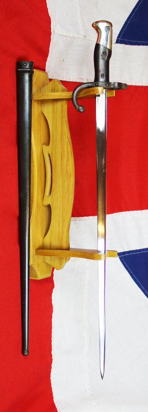 A Superb Near Mint French Gras Rifle Sword Bayonet. 450,000 Rifles and These Bayonets Were Sold To Russia For WW1 Eastern Front and Used In The Russian Revolution By The Bolshevik Red Guards & the Imperial White Russians From 1918-1921 — image 2