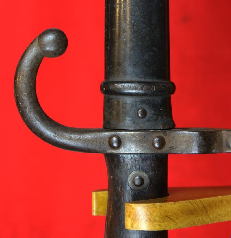 A Superb Near Mint French Gras Rifle Sword Bayonet. 450,000 Rifles and These Bayonets Were Sold To Russia For WW1 Eastern Front and Used In The Russian Revolution By The Bolshevik Red Guards & the Imperial White Russians From 1918-1921 — image 3