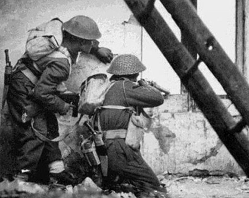 A Superb WW2 Ghurkha's Kukri Combat Knife 'Ayo Gorkali' The Gurkha Battle Call 'The Gurkhas Are Coming!' Field Marshall Manekshaw once said, ' If someone says he does not fear death, then he is either telling a lie or he is a Gurkha'. — image 6