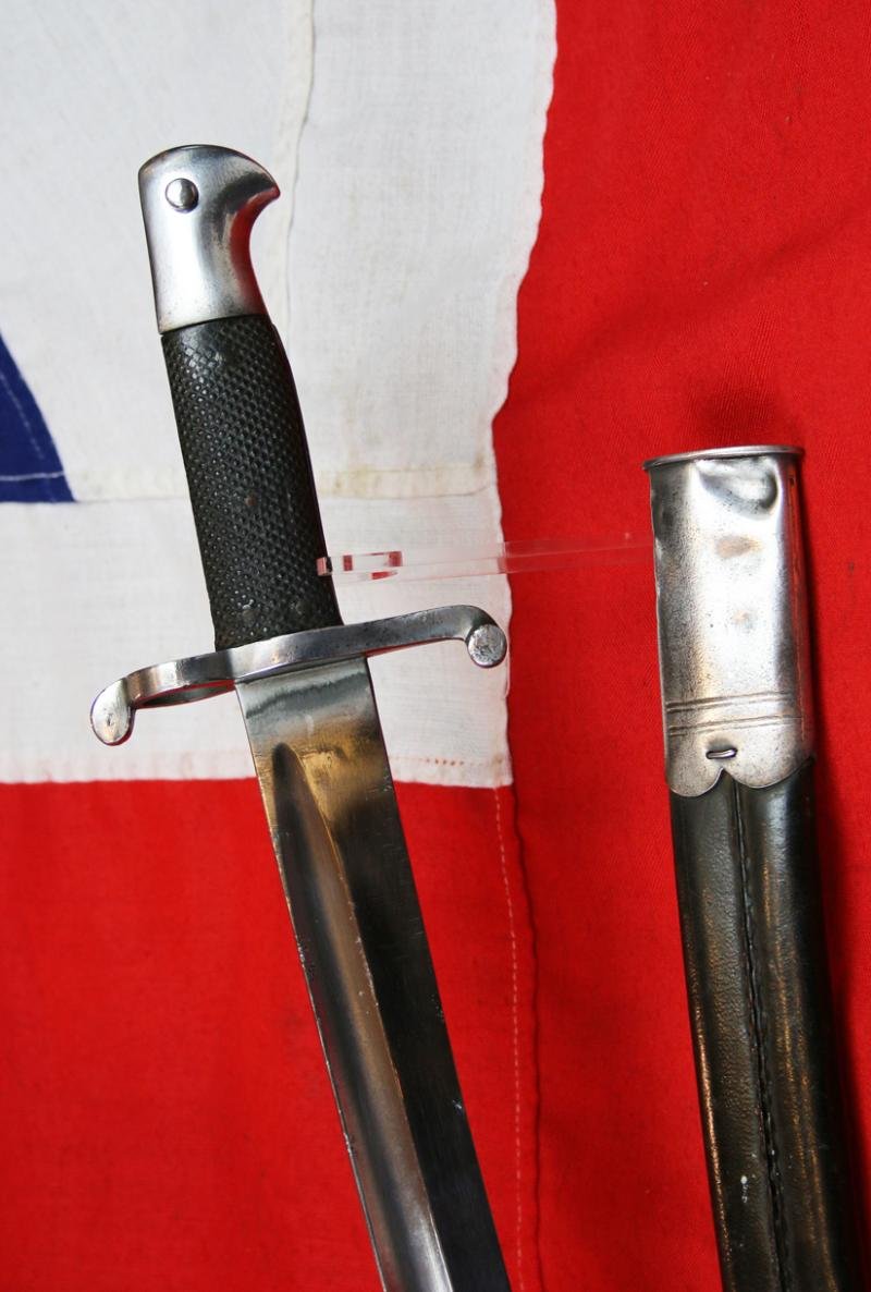 Fabulous, Superb & Historical Service Issue 1856-8 Two Band Enfield Yataghan Sword Bayonet Used With P1853 Enfield Rifles In The Indian Mutiny, The Opium War in China, The American Civil War, 1861-65 & The Japanese Boshin War & The Satsuma Rebellion — image 3