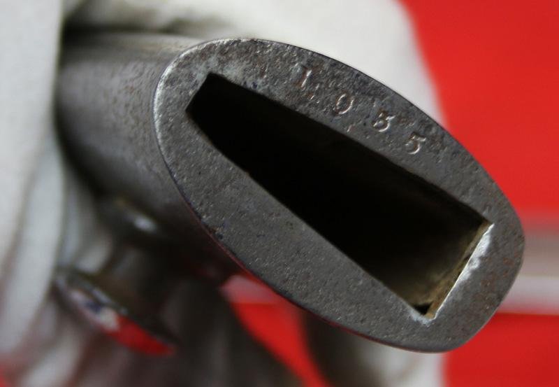 Fabulous, Historical Service Issue 1856-8 Two Band Enfield Yataghan Sword Bayonet Used With P1853 Enfield Rifles In The Indian Mutiny, The Opium War in China, The American Civil War, 1861-65 & The Japanese Boshin War & The Satsuma Rebellion — image 4