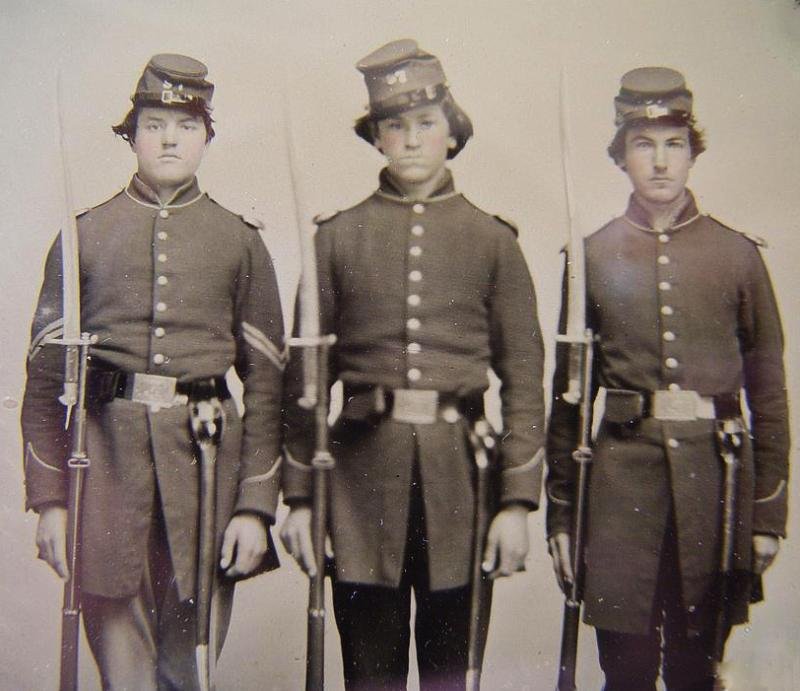 Fabulous, Historical Service Issue 1856-8 Two Band Enfield Yataghan Sword Bayonet Used With P1853 Enfield Rifles In The Indian Mutiny, The Opium War in China, The American Civil War, 1861-65 & The Japanese Boshin War & The Satsuma Rebellion — image 7