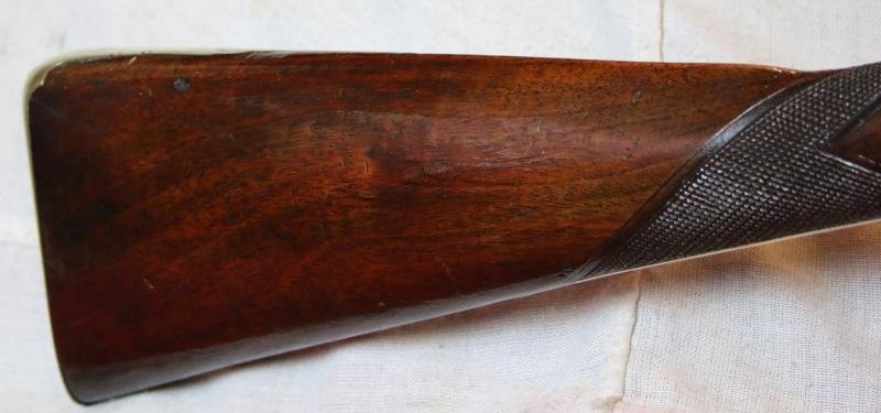 A Rare and Absolutely Spectacular, J. & W. Richards, All-Brass Flintlock Blunderbuss With Sprung Top Mounted Bayonet. Finest 'Juglans Regia' Walnut Stock. Circa 1800. Much Favoured by Ship's Captains — image 5