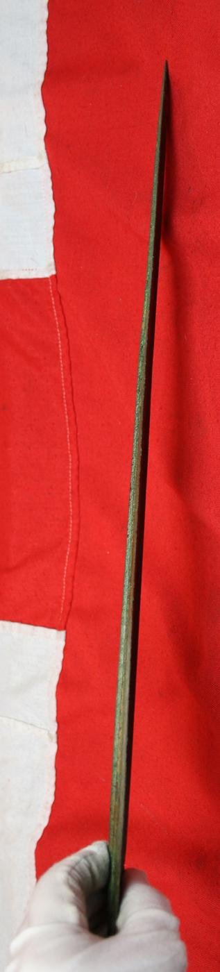 A Simply Wonderful Original Trojan War Period Full Length Bronze Sword Blade, 21 Inches Long. Circa 1200 B.C.Archean Greeks, the Mycenean Greeks, The Trojans & The Hitites. From The Warring Times Of Menalaus King of Sparta & King Agamemnon — image 5