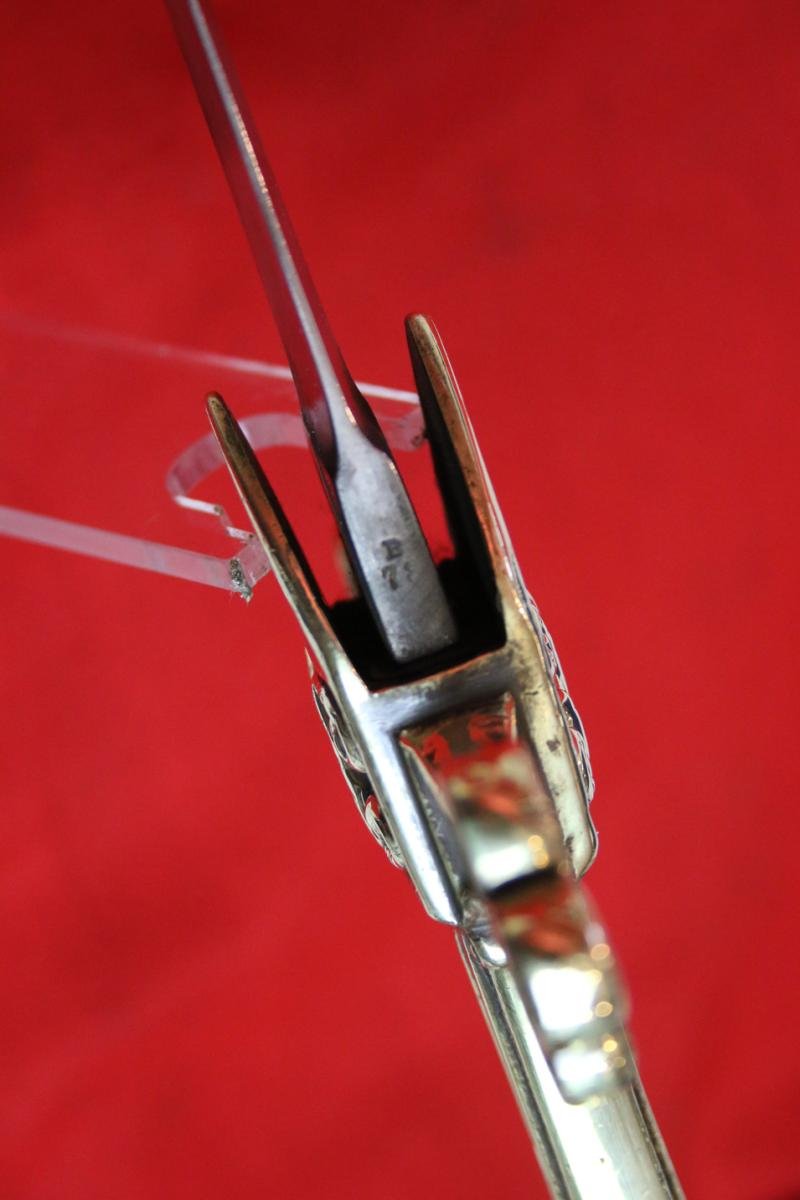 A Superb, & Exceptional, Original 1856 Pattern, Historical, Victorian Regimental 'Drummer Boy's' Sword. Ordnance Stamped In 1877 to 1878, & Issued For Service In the Zulu War of 1879 — image 5