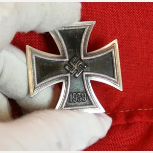 A Superb WW2 Iron Cross, 1st Class, Breast Medal For …