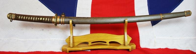 A Simply Stunning Ancestral Bladed WW2 Officer's Sword With a Blade Circa 1665, Signed, Yamashiro Koku Jyu Minamoto Tsunahiro (山城国住源綱廣). It Is Extremely Likely An Ancestral Bladed War Service Sword Of a Surrendered General Or at Very Least a Colonel. — image 6