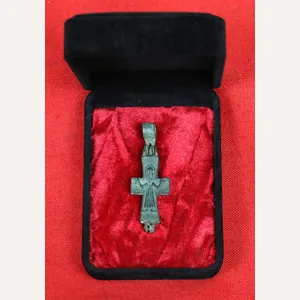 A 1000 Year Old Survivor From Antiquity. Early Crusades Reliquary, …