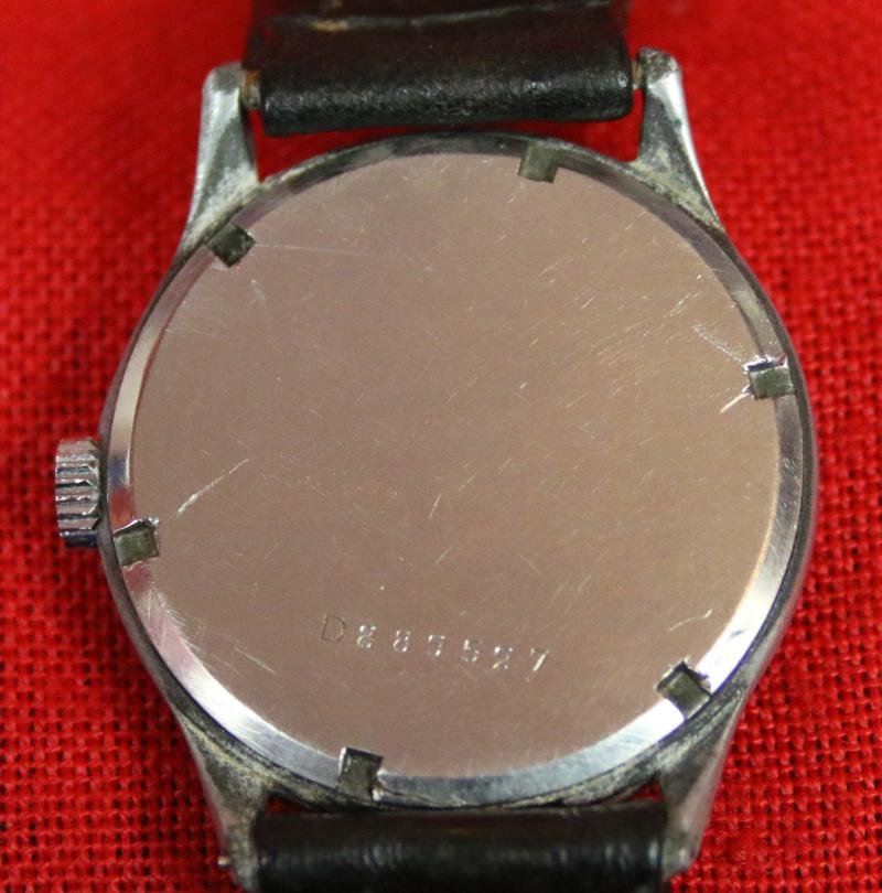 A Superb and Iconic WW2 German Luftwaffe Officer's 'Black Face' Watch By Titus, Geneva, {Switzerland} Incabloc. A Superb Original Artefact of WW2 German Aeronautical Warfare History — image 4