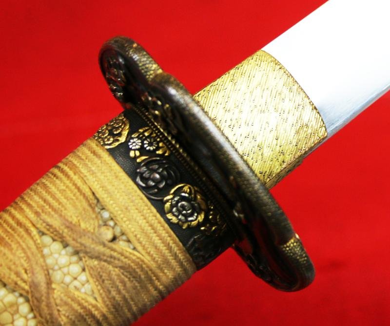 A Super and Most Beautiful Koto Wakazashi Circa 1550 With Original Edo Koshirae of Shakudo, Silver & Gold with a Nagoyamono Tsuba in Shakudo & Gold Prunus Tree With Nanako Ground and a Nanako Rim — image 5