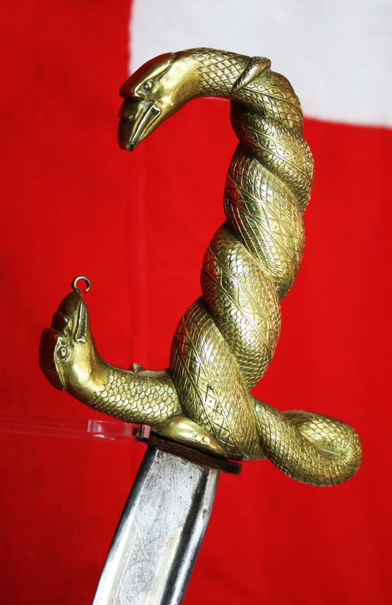 Superb Napoleonic Wars, British Officer's Sabre With Captured French 'Trophy' Mamluk Consular Guard Officer's Damascus Blade, With An Ancient Egyptian Serpent Goddess Hilt. For an Officer Who Served in The Nile Campaign — image 3