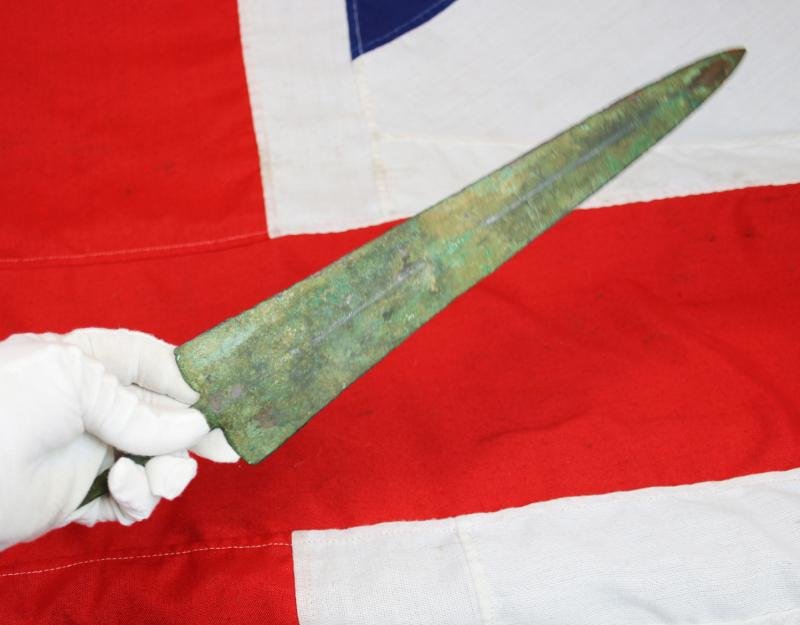 A Beautiful Bronze Age Short Sword From the Time Of the Siege of Troy & Used Into The Following Centuries During The Greco Persian Wars and The Spartans at Thermopylae — image 4