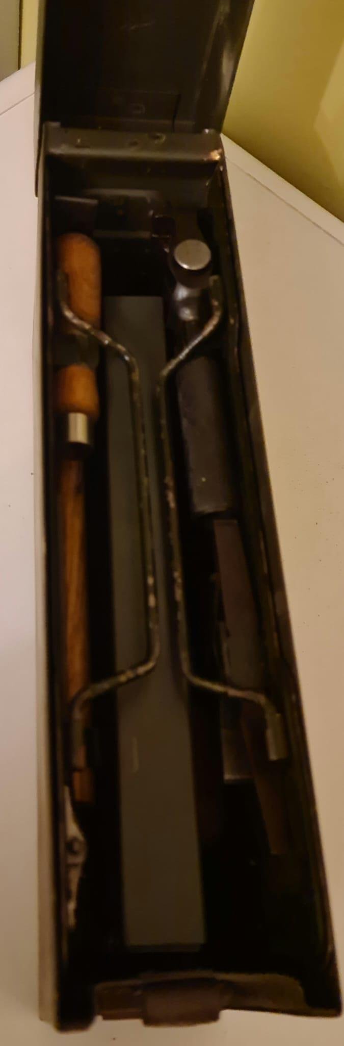 An Incredibly Rare And Immensely Desirable Original Collectors Item For Machine Gun Collectors. A 1938 Dated Mauser, WW2 German MG 34 Machine Gunners Tool Kit — image 9