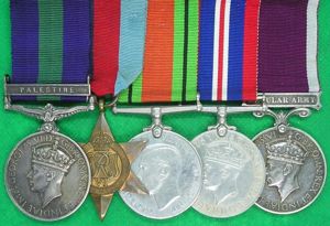 GSM PALESTINE & WW2 GROUP WITH LS&GC, ROYAL SCOTS