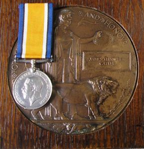 WW1 BRITISH WAR MEDAL & MEMORIAL PLAQUE, OFFICER H.A.C, K.I.A …