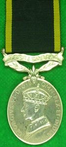 GVIR 1st TYPE EFFICIENCY MEDAL, OX & BUCKS.L.I, OFFICER
