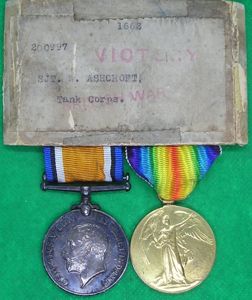 WW1 PAIR WITH BOX OF ISSUE, 5th BTN TANK CORPS, …