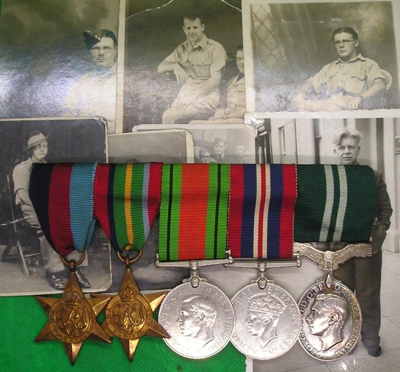 WW2 R.A.F PACIFIC STAR GROUP WITH AIR EFFICIENCY AWARD & ORIGINAL PHOTOGRAPHS — image 2