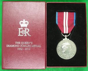 MINT BOXED 2012 DIAMOND JUBILEE MEDAL