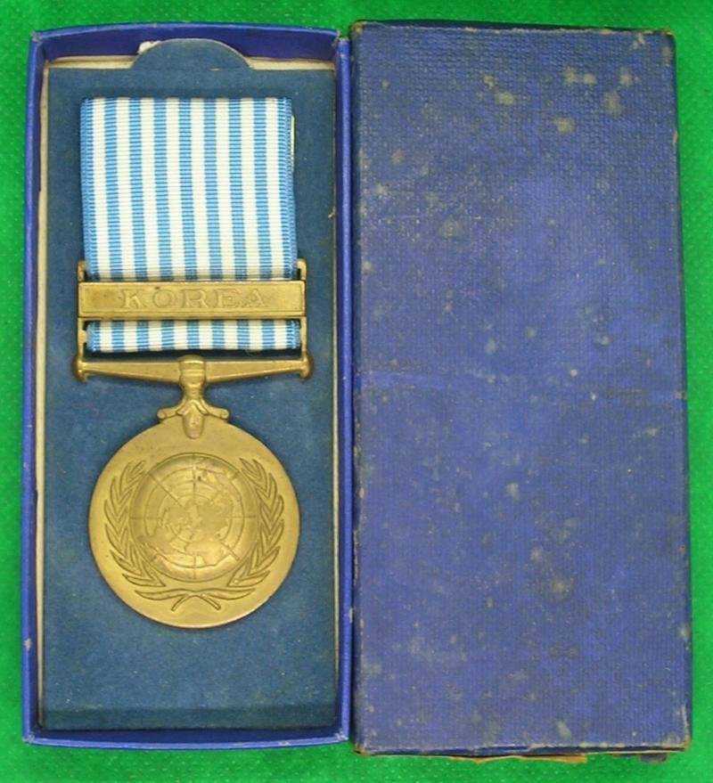 MINT BOXED UNITED NATIONS KOREA MEDAL — image 2