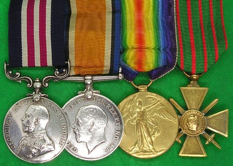 WW1 MILITARY MEDAL (MM) & PAIR WITH CROIX-DE-GUERRE, 11th ROYAL SCOTS, FROM EDINBURGH — image 2