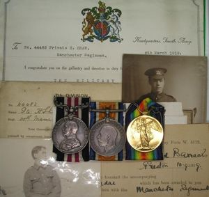 WW1 MILITARY MEDAL & PAIR WITH DIVISIONAL GALLANTRY CARD FOR …