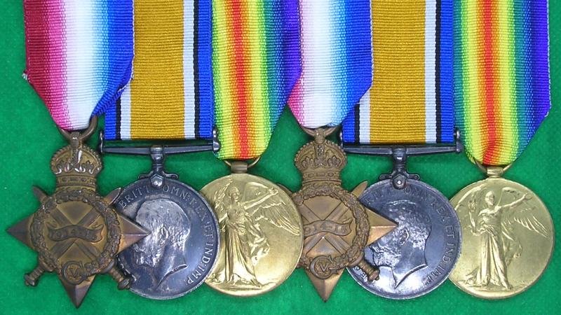 2x 1914-15 TRIOS TO BROTHERS, 1/4th LOYAL NORTH LANCASHIRE REGIMENT, ONE K.I.A & THE OTHER WOUNDED, BOTH ON THE SAME DAY 8-8-16, FROM CHORLEY — image 2