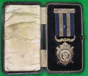 LIVERPOOL SHIPWRECK & HUMANE SOCIETY, SWIMMING PROFICIENCY MEDAL, WITH CASE …