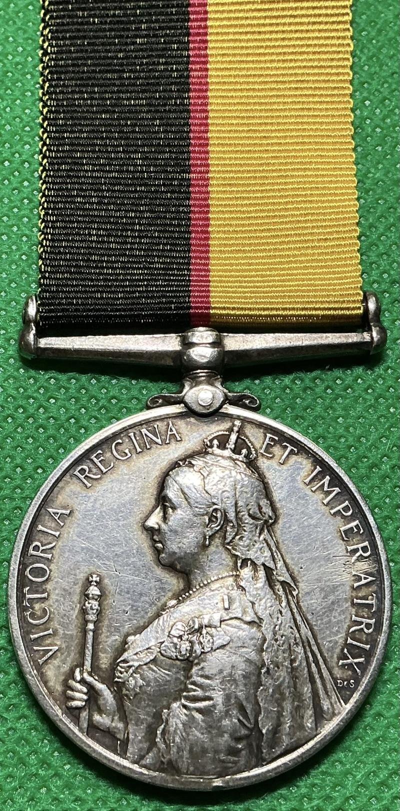 QUEEN'S SUDAN MEDAL, 1st SEAFORTH HIGHLANDERS, SLIGHTLY WOUNDED OXFONTEIN 1900 — image 2
