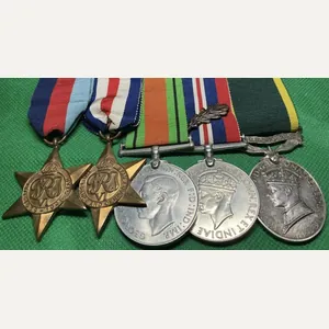 WW2 TERRITORIAL GROUP, 1/4th K.O.S.B FROM HAWICK, WOUNDED 1944 & …