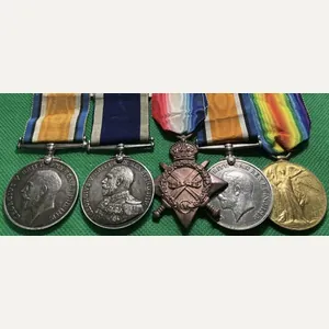 WW1 FAMILY GROUP TO TWO BROTHERS FROM GOSPORT, BOTH ROYAL …