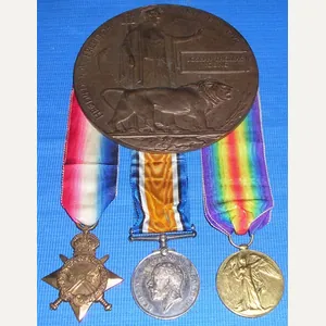 WW1 1914-15 TRIO & MEMORIAL PLAQUE, HMS PEMBROKE, ROYAL NAVY, …