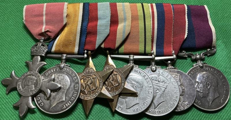 WW1 & WW2 RNAS & RAF WING COMMANDERS MBE GROUP WITH GVR RAF LONG SERVICE — image 2