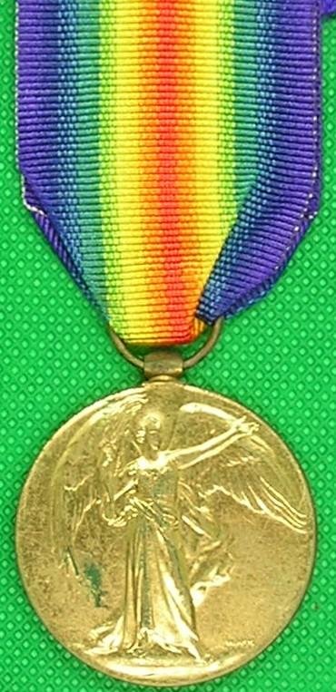 WW1 VICTORY MEDAL, MANCHESTER REGIMENT OFFICER — image 2