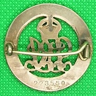 WW1 SILVER WAR BADGE, ARMY ORDNANCE CORPS, SOLE ENTITLEMENT — image 3