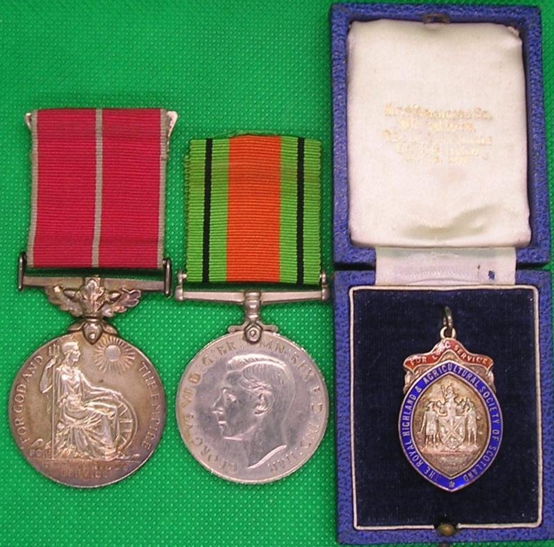 GVIR MILITARY B.E.M GROUP, 2nd BATTALION WIGTOWN, HOME GUARD, WITH ROYAL HIGHLAND AGRICULTURAL SOCIETY OF SCOTLAND, LONG SERVICE MEDAL — image 2