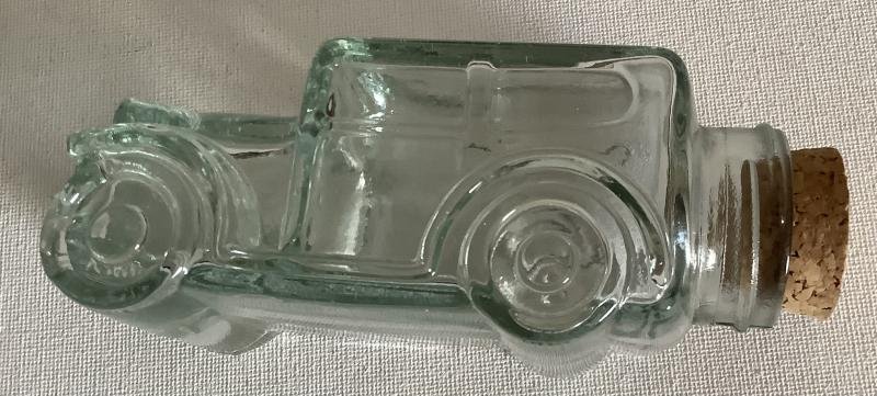 VINTAGE DULCIORA CANDY DISH — image 2
