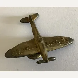 WARTIME SPITFIRE WAR FUND LAPEL BADGE