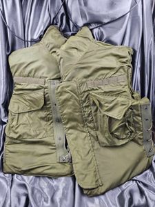 VIETNAM WAR ERA FLAK VEST SIZE LARGE