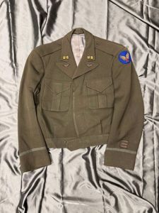 STUNNING BRITISH MADE WWII AIR CORPS JACKET WITH BULLION PATCHES