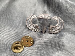 VIETNAM AIRBORNE WINGS