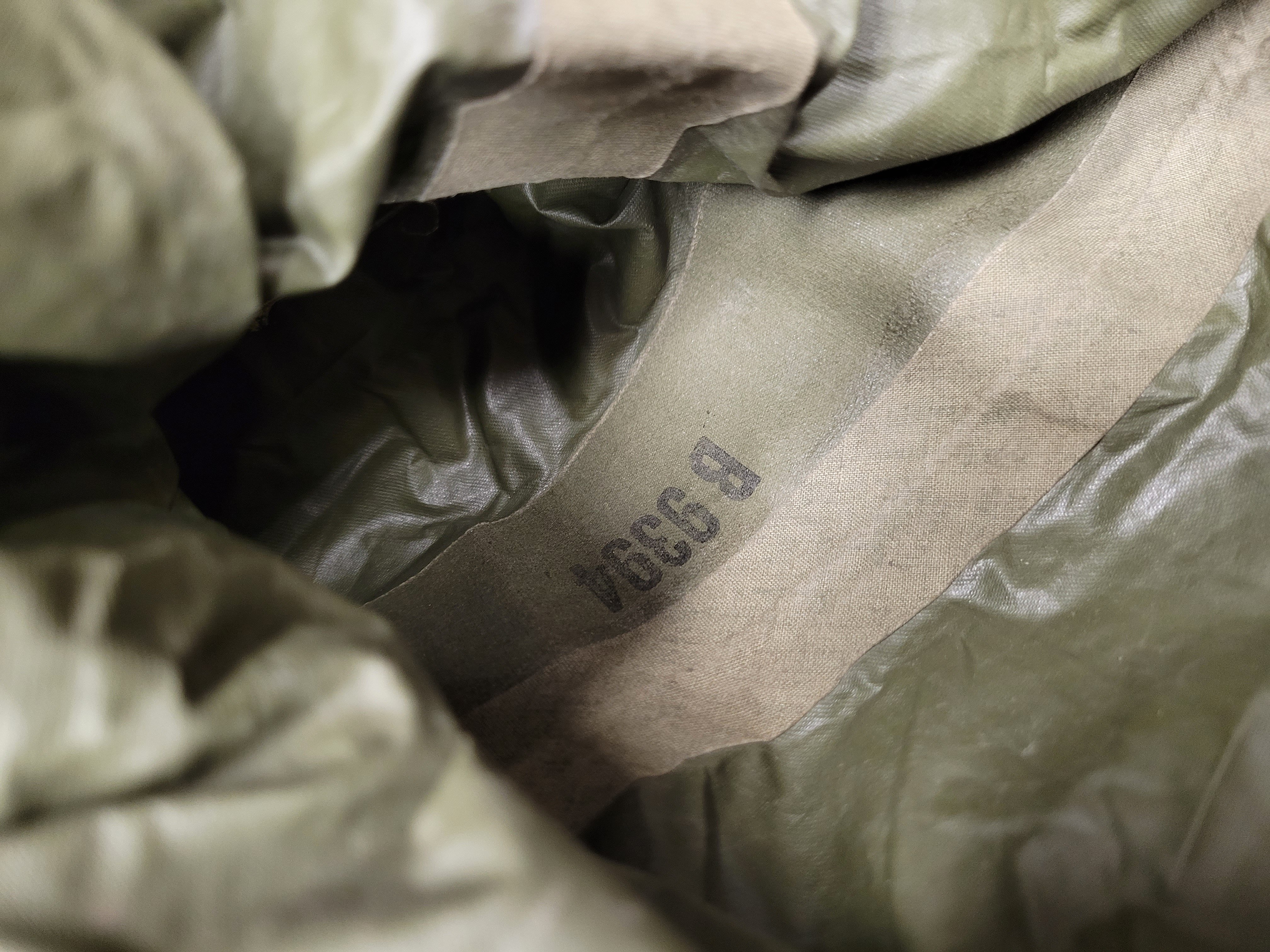 WWII US AIR CORPS LIGHTWEIGHT PONCHO — image 4