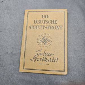 Original WWII German DAF Jahres-Sportkarte Book