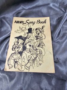WWII ARMY SONG BOOK