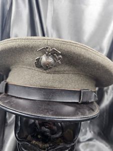 WWII US MARINE CORPS SERVICE GREEN VISOR CAP