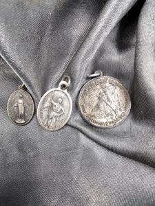 WWII WOMENS ARMY CORPS RELIGIOUS TOKENS